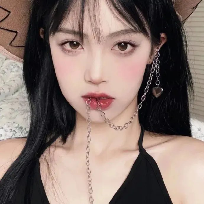 女仆们